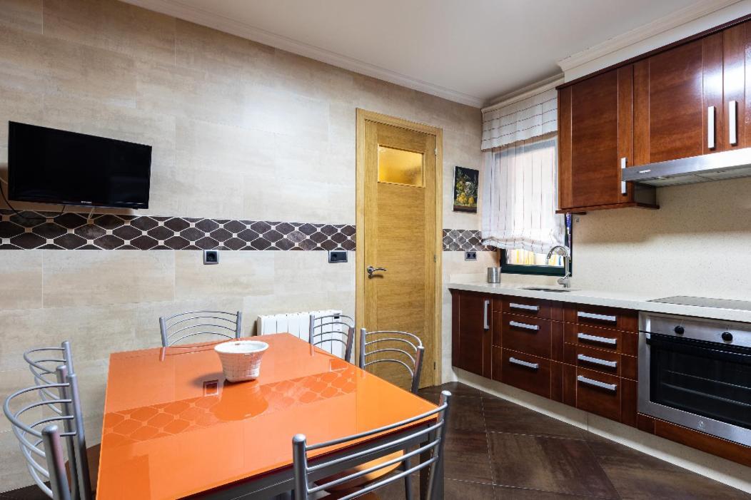 Piso Vacacional En La Playa De Rodeira Apartment Cangas do Morrazo Ngoại thất bức ảnh