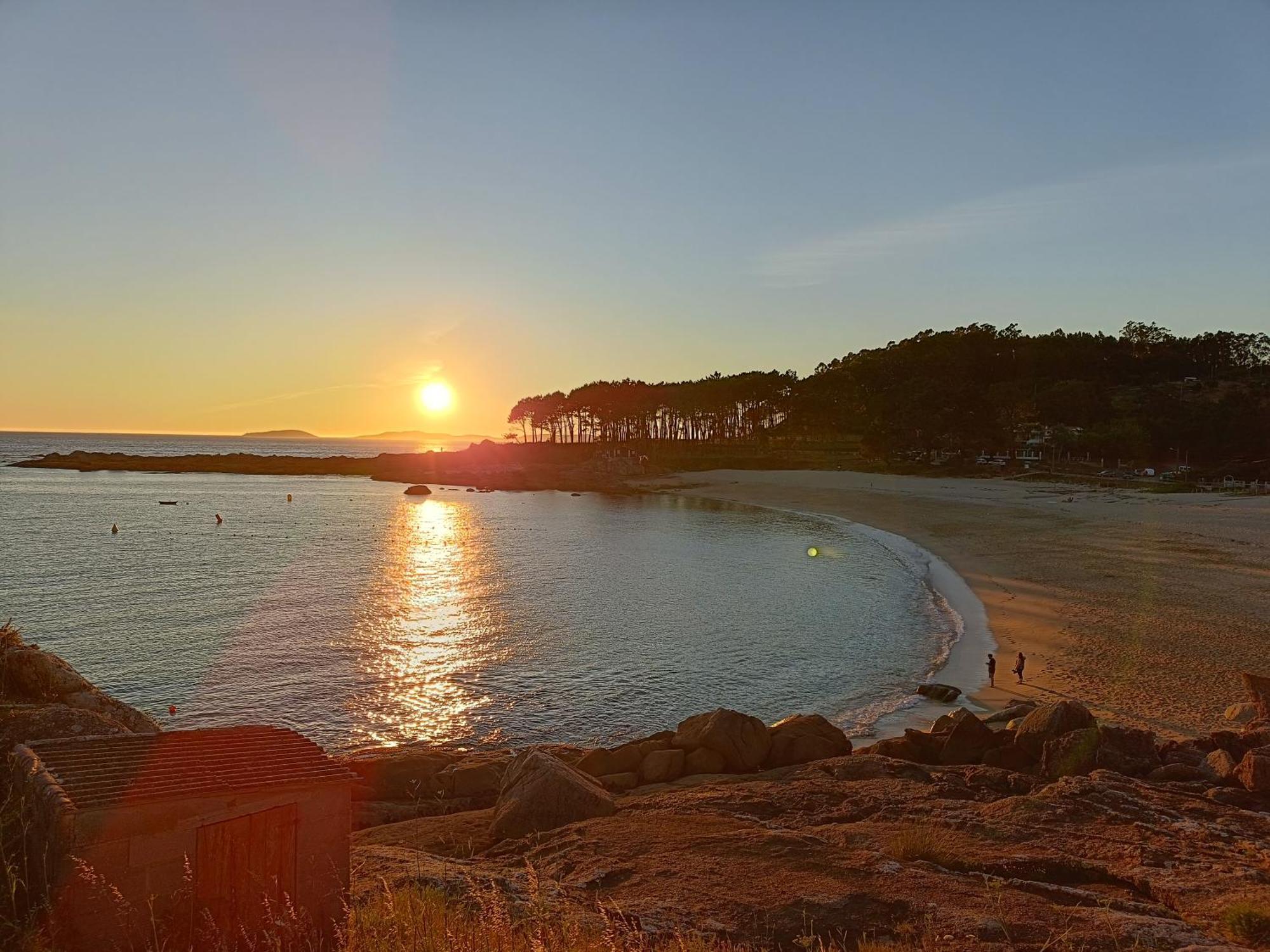 Piso Vacacional En La Playa De Rodeira Apartment Cangas do Morrazo Ngoại thất bức ảnh
